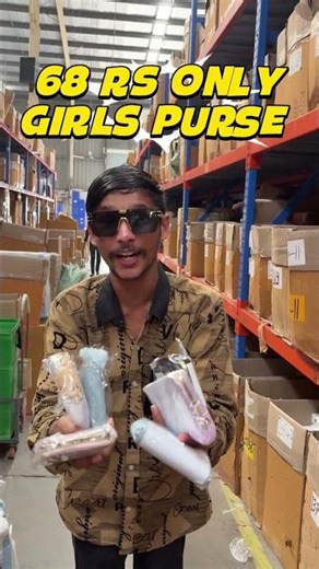 Trendy girls’ purse—stylish, compact, and perfect for everyday essentials! 💖👜✨