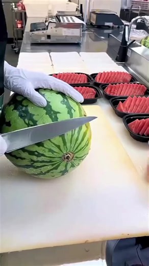 Discover Naturally Grown Organic Fruits in the UK