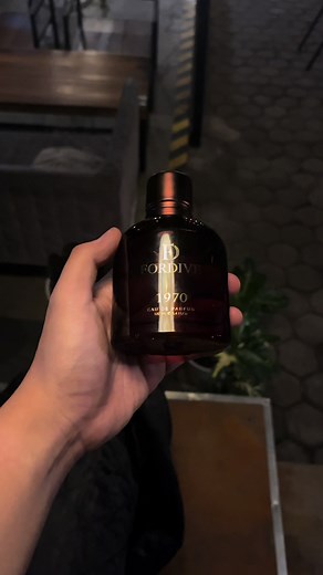 Enggak heran banget parfum ini bisa jadi best seller dari @Fordive Perfume! Projection dan longevitynya juara!