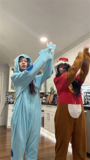 Don’t you worry ‘bout a thing #dance #trending #trantwins