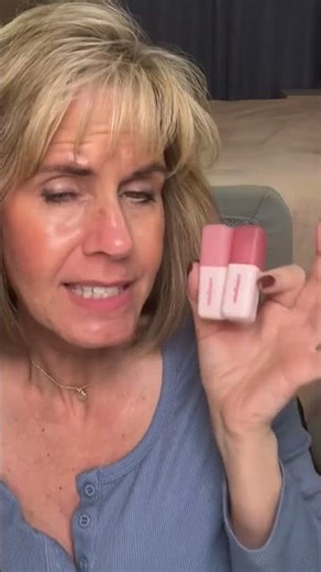 Colorgram Soft, blurred lip color that doesn’t dry your lips
