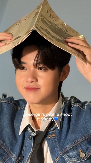 Poser Girl ❤️‍🩹 on Instagram: "Poser profile ft @sandyk_sk 🥳💙 Ps. Stay tuned for the second look 😉 photographer @ny.works @posergirl.id makeup by @mimi.mua.mua"