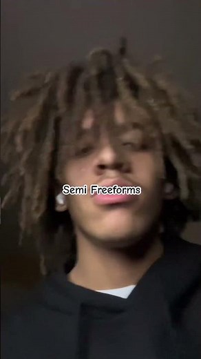 Semi Freeforms #dreads #freeformlocs #freeformdreads #hairstyle#freeforms