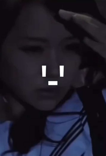 '-' girl without legs #足 #leg #horror #scary #怖い | japan horror