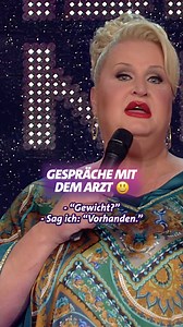 Trockene Haut fürs Naschen! 👆🍫 @Daphne de Luxe in #ladiesnight | ARD Stand-Up