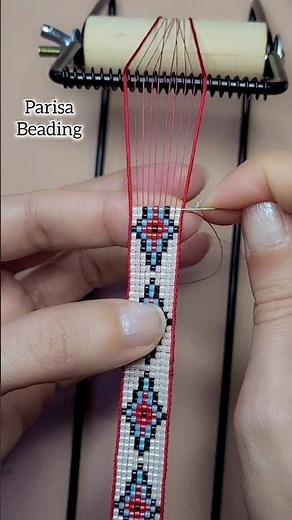 DIY beaded loom pattern bracelet #handmadejewllery #beadedbracelet #loombeading #diybeadedbracelet