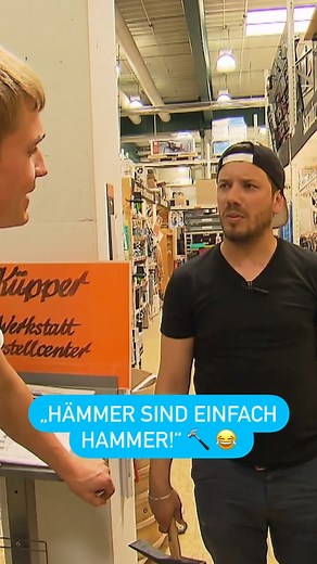 Flo und Peter finden Hämmer einfach hammer! 😍🔨​​ Seid ihr auch so große Hammer-Fans wie die beiden? 😅​ "Die Wollnys - Eine schrecklich große Familie", die ganze Folge jetzt auf RTL . 📺 #diewollnys #rtlzwei #rtlzweiclassics #diy #hammer #funny #96 | Die Wollnys - Eine schrecklich große Familie