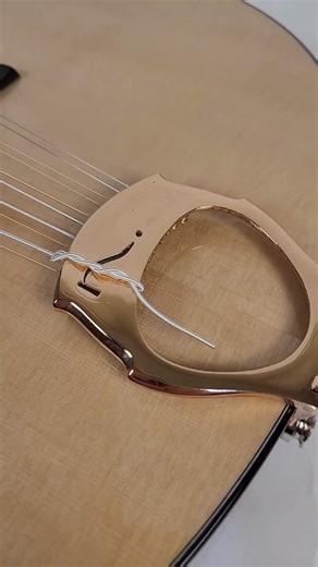 Video tour of the latest Cittern. See website for more info. #cittern #nordicmusic #irishbouzouki