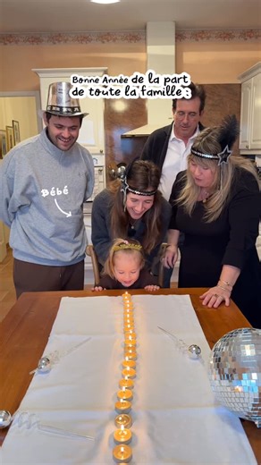 Marine Ragonneau on Instagram: "Bon on est d’accord que le passage de Mamili est MYTHIQUE ? 😂 Celui de Papy n’est pas loin derrière 😂😭 Bref quoi de mieux que commencer l’année en rigolant en famille ! Et évidement, encore une fois je vous souhaite une belle année 2026 ❤️ Je ne sais pas ce que cette année va m’apporter… 2025 n’a pas été ma meilleure année alors j’espère que 2026 sera meilleure ❤️ (de toute façon je préfère les années paires 😂). Belle soirée à vous ✨ #bonneannée #challenge #tr