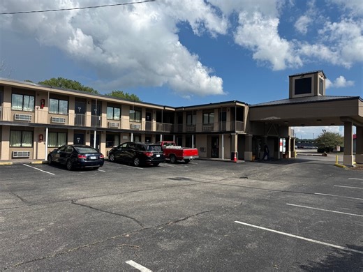 4201 US 41, Evansville, IN 47711 - Independent Motel - 102 keys | LoopNet