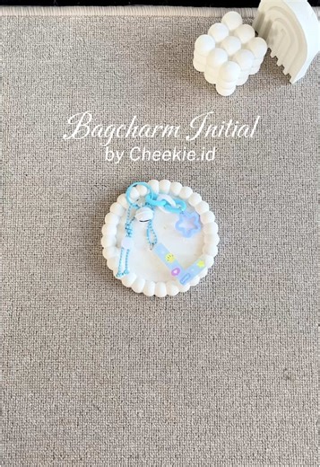 イニシャルラブブバッグチャームの作り方