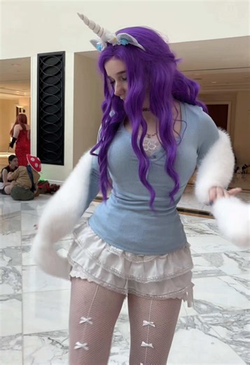 #mlp girls getting in TO IT Pinky @cat Twilight @Maria 💜 Fluttershy @Insta: sailorscholar Rainbow dash @SINN Apple jack @marmar #cosplaygirl #rarity #mlpcosplay #katsucon