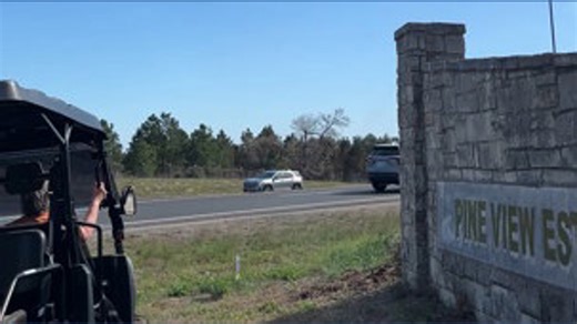 Crews work to contain wildfire in Bastrop