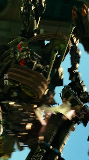 Transformers 2007: Autobots vs. Brawl in 4K UHD
