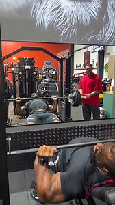 Today Chest Workout at Cave 🦁⭕💪🔥 #samsondauda #bodybuilding #openbodybuilding #mrolympia #mrolympia2026 | Samson Dauda