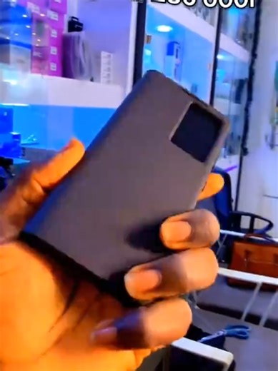 Samsung Galaxy S22 Ultra Review: Features and Specs