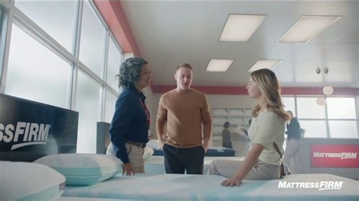 Mattress Firm TV Spot, 'Tempur-Pedic: $300 Regalo instantáneo'