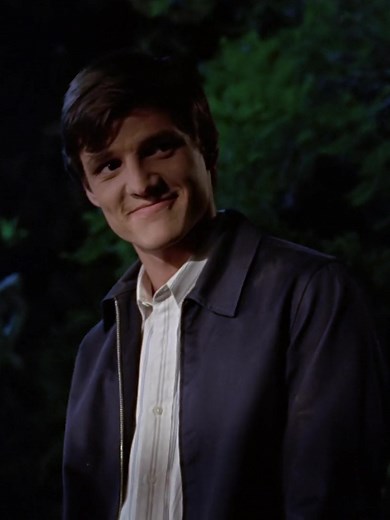 pedro pascal on buffy the vampire slayer season 4 episode 1 ✨ #pedropascal #pedropascaledit #edward #buffythevampireslayer