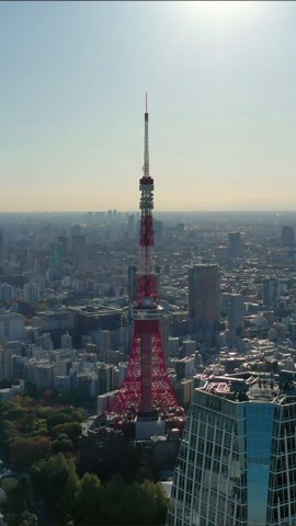 Tokyo Tower: Drone views of Japan's famous landmark