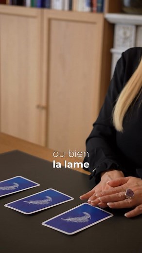 112K views · 3.9K reactions | Chers tous, je suis sur la route du retour après un magnifique salon du livre à Brive ! Mais je ne vous oublie pas et je vous propose le fameux tirage des énergies de la semaine grâce a l’Oracle des Signes. Faites confiance à l’Univers ! Faites vous confiance ! À bientôt. | Anne Tuffigo médium | Facebook