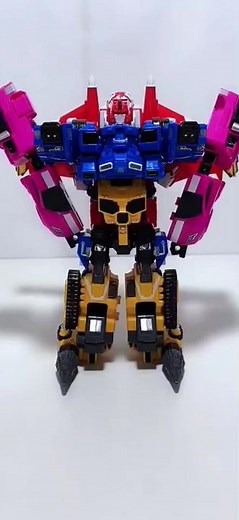 Secret service machine#transformers #deformationtoy #toysharing #toy #toyforchildre #boystoy