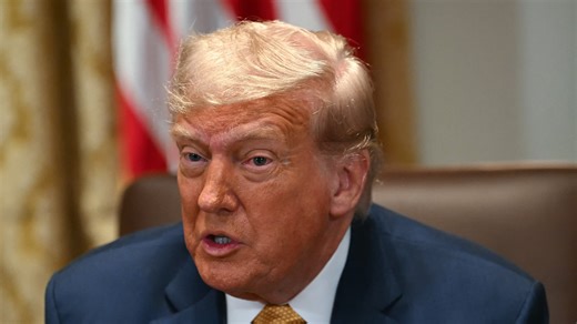 "Oui, je le suis": Donald Trump se dit prêt à prendre de nouvelles sanctions contre la Russie