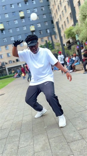 Amazing Dance Moves by Benzoo Benitto
