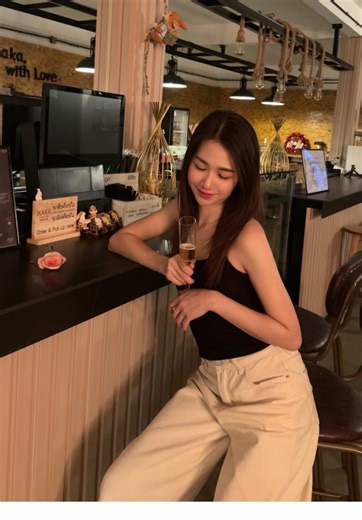 little bit better 🤭🥂#เทรนด์วันนี้ #เทรนด์ฮิตในtiktok #2026 #tiktok