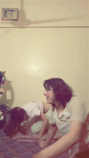 Bachiyon ka Shararti Andaaz: Miss Belalim Video