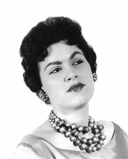 Patsy Cline - "Just Out of Reach of My Two Empty Arms": A Heartbreaking Ode to Love Lost - Rolling Stone