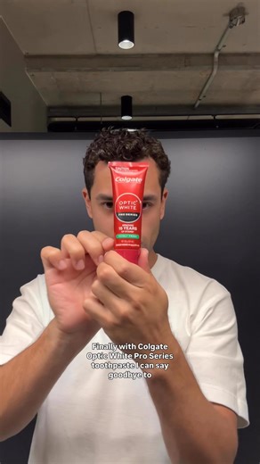 Powered by the same ingredient dentists use - HYDROGEN PEROXIDE✨ Whitening that WORKS! | Colgate Australia and New Zealand | Facebook