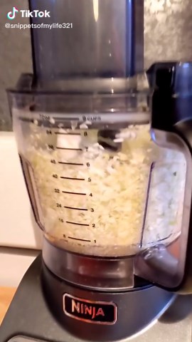 Chopping Cabbage in a Food Processor | Easy Vegan Recipe