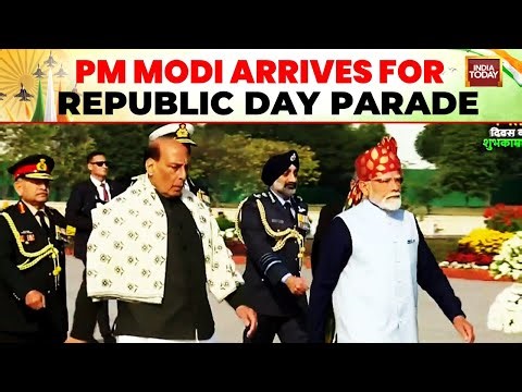 PM Modi Honours Fallen Heroes At National War Memorial On 77th Republic Day | India Today