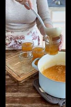 How to Make Homemade Lemon Marmalade