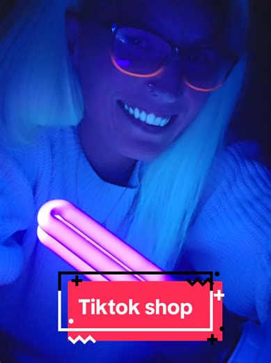 WHO WANTS TO SEE A NEON SKULL 💀 Using the best colours out off these 😍 #escapetomakeup #tiktokshop #neonfacepaint #neonmakeup