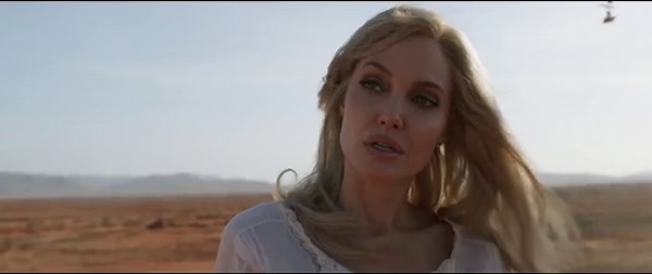 『エターナルズ』新予告編公開 スーパーパワーとヴィランも登場