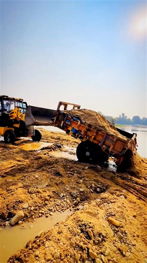 Do you know that JCB is an abbreviated word for Jacob? 😲😆🏗️🚧💪✅ #fblifestyle #construction #jcb #constructionlife #digitalcreator #heavyequipment #FantasyFootball | Ockay Excel