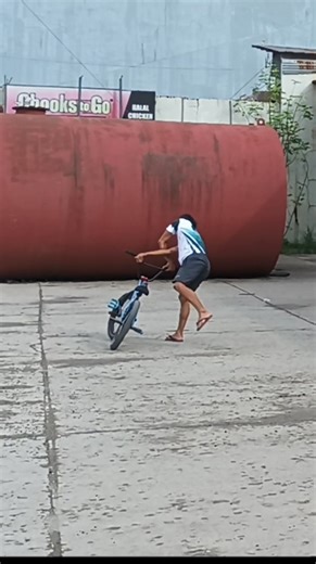 18K views · 302 reactions | Self learning X-up Fakie #bmx #practicemakesperfect "Music rights belong to the respective owner. No copyright infringement intended." | Rushmin Asab | Facebook