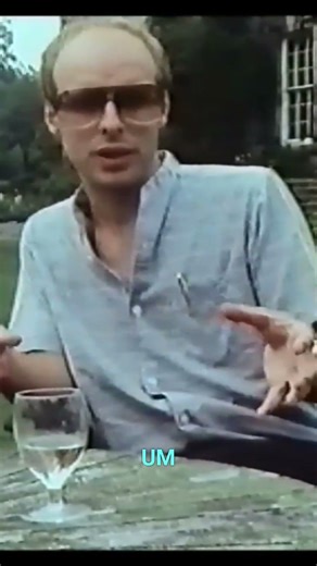 #brian eno talks about recording vs using the studio as an instrument. #drowninfog #music #ambient