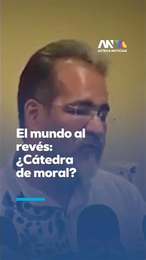René Bejarano gives a lecture on fighting corruption