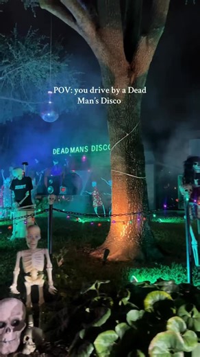 Texas Halloween decorations go all out 🫣 What’s the craziest drive by you’ve seen so far? 👻 (🎥: fatima2113 via tiktok //📍Missouri, Texas) #Houston #HTX #Halloween | Houston Bucket List