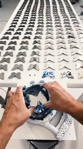 5/200 E1 “Zeenat” “I’m naming my butterfly Zeenat, my soon-to-be late mother-in-law. She loved butterflies and told her family she was with them whenever one appeared. COVID took her in 2020, but every butterfly my partner and I see now feels like her. I’d love to gift this to the love of my life.” BUTTERFLY PROJECT: PHASE TWO (6 hours) now on my YouTube channel. 🦋 The Butterfly Project is a gifting-based art project built around the healing power of art and sharing stories. Every butterfly is 