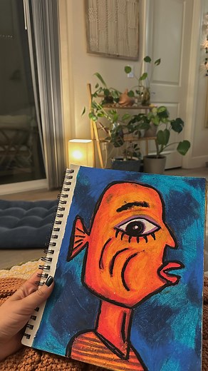 Hii! Emma here - Dragonfly Designs Art Instructor and Social Media Manager 💛 Remi and I had lots of fun this evening setting up to create and making this little sketchbook drawing together! Oil pastels are one of my favorite mediums, and dog sitting made the night feel extra sweet 🥰 Glub glub! 🫧🐡 Xoxo, Emma #oilpastels #fish #drawing #thingstodointhebayarea #thingstodoinsf #sanfrancisco #thingstodoinsandiego #sandiego #smallbusiness | Dragonfly Designs