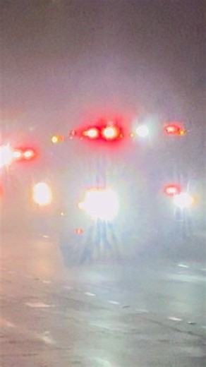 *EXTREMELY RARE* Oxnard Fire Dept. Rescue Engine 162 Responding Code 3! #shorts #vcfd #automobile