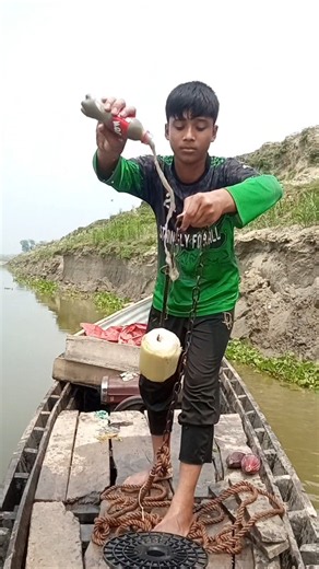 Watch how the boys catch fish #fishing #foryou #reels #viral #subscribe #shorts #trending #everyone
