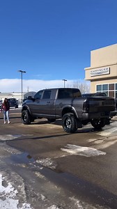 2018 Ram 3500 Laramie Mega Cab Rig Ready Ram - ONLY 44,589 Km - 6.7L Cummins I–6 Turbocharged Diesel Engine - 6–Speed Automatic Transmission - Deleted - Leveled - 20" Fuel Rims - Park–Sense Front and Rear Park Assist System - ParkView Rear Back–Up Camera - 5th Wheel & Gooseneck Towing Prep Group - Rear Auto–Levelling Air Suspension - Trailer Brake Control - Remote Start System - Heated/ Ventilated Front Seats - Heated Steering Wheel - Heated Second Row Seats - 8.4" Touchscreen - Navigation - Pow
