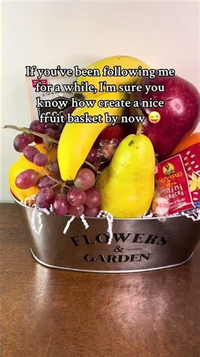 How to create a Fruit Basket #diygift #tutorial #giftbasket