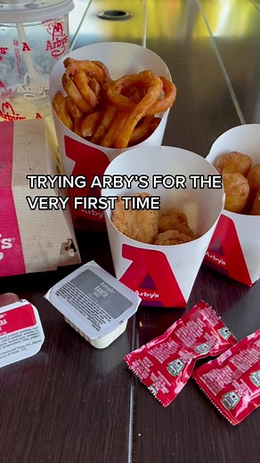 Trying ARBY’S for the FIRST TIME! Honest Review and Taste Test