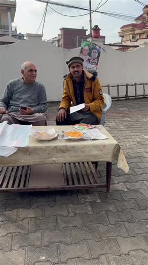 Engaging Conversations Over Unique Outdoor Dining Experience