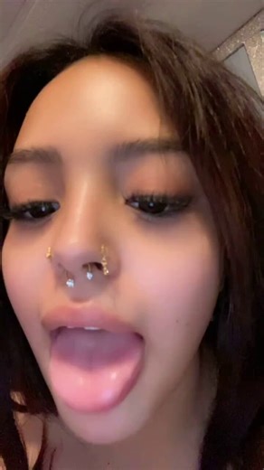 RT @SFLPolitics: y’all down for Face Times like this 👅💯😀🥵or too freakyyyTelegram 👇👇👇 https://t.co/mpbgqvAYmy